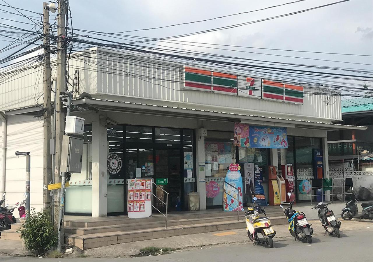 Liaw Base House Hostel กรุงเทพมหานคร ภายนอก รูปภาพ